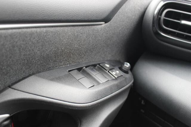 Toyota YARIS 1.5 Hybrid Dynamic Edtion