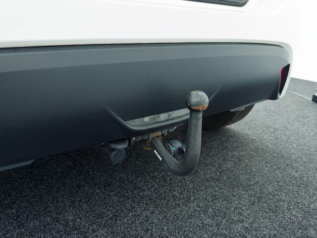Toyota YARIS 1.5 Hybrid Dynamic | Trekhaak | Camera | Stoelverwarming