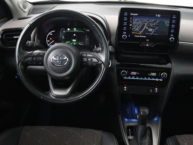 Toyota YARIS Cross 1.5 Hybrid Executive | Navigatie | Parkeersensoren | JBL | Panoramadak |