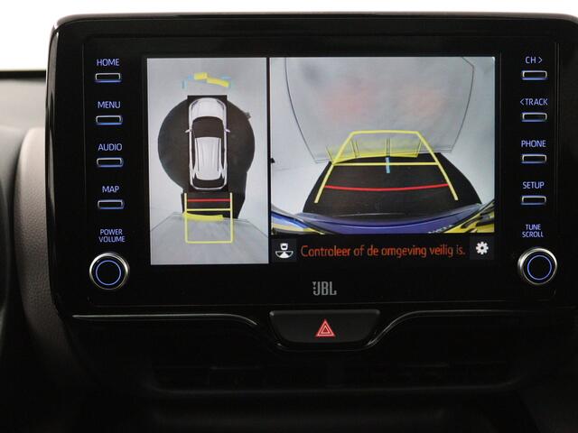 Toyota YARIS Cross 1.5 Hybrid Executive | Navigatie | Parkeersensoren | JBL | Panoramadak |