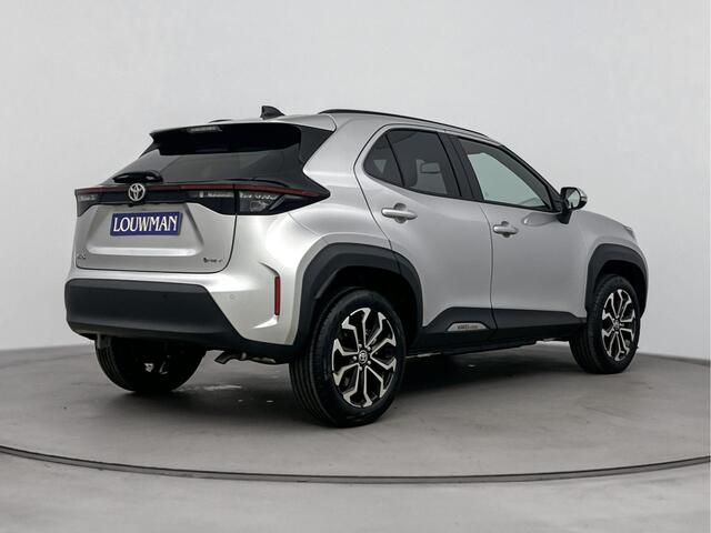 Toyota YARIS Cross 1.5 Hybrid 130 Dynamic | Apple Carplay & Android Auto | Parkeercamera | | Direct leverbaar |