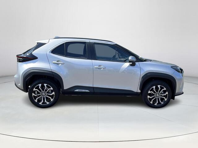 Toyota YARIS Cross 1.5 Hybrid 115 First Edition | Navigatie | Apple CarPlay/Android auto | Achteruitrijcamera | Stuur en stoelverwarming