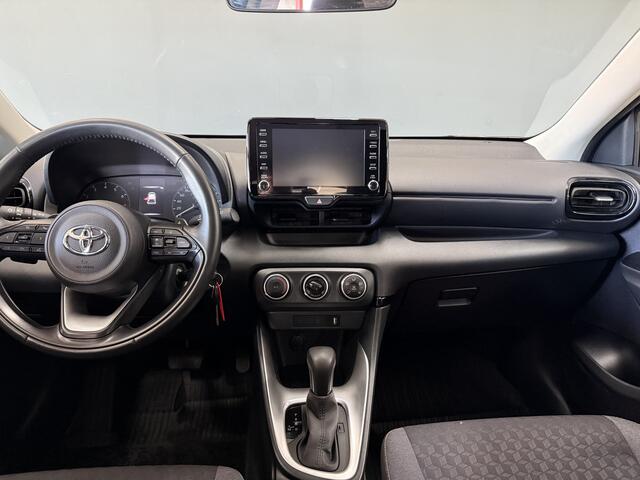 Toyota YARIS 1.5 VVT-i Business Plus | Camera | Carplay