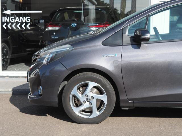 Toyota YARIS 1.5 Hybrid Trend