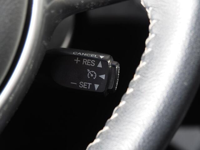 Toyota YARIS 1.5 Hybrid Trend