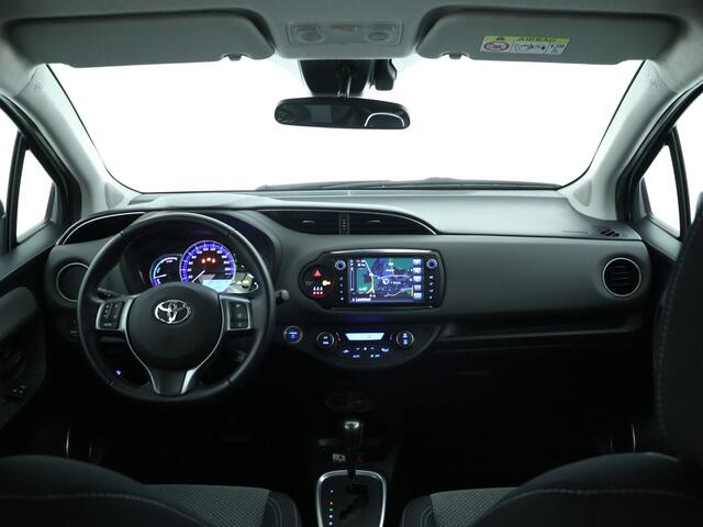 Toyota YARIS 1.5 Hybrid Trend | Navigatie | Lichtmetalen velgen |