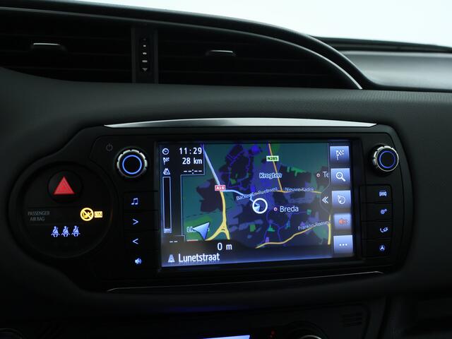 Toyota YARIS 1.5 Hybrid Trend | Navigatie | Lichtmetalen velgen |