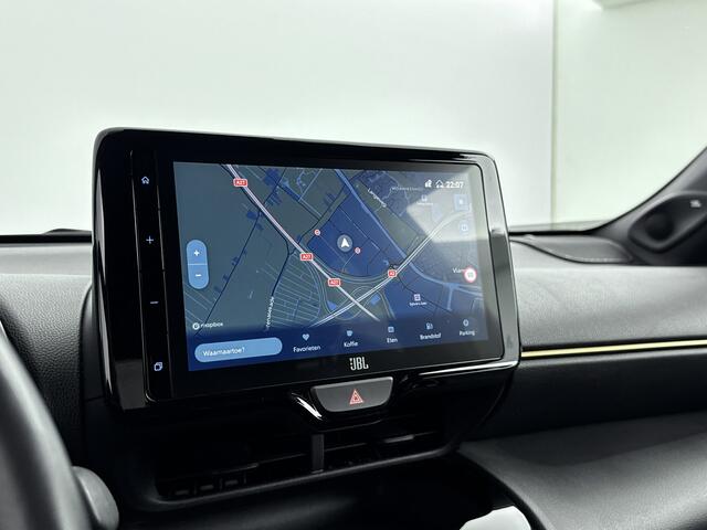 Toyota YARIS Cross 1.5 Hybrid Adventure | JBL Premium Audio Systeem | Stoelverwarming | Parkeersensoren |