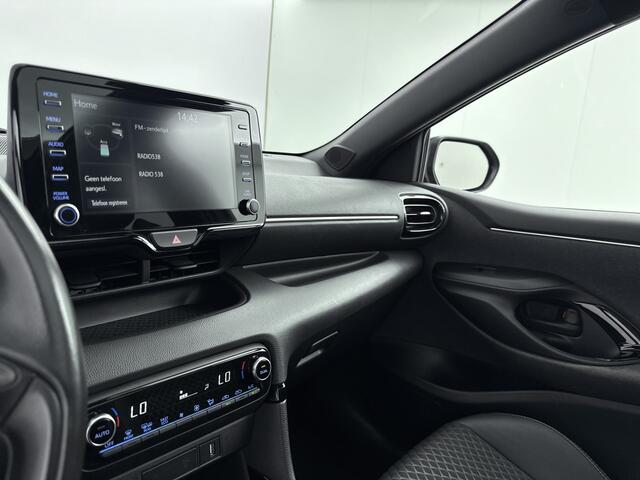 Toyota YARIS 1.5 Hybrid Executive Limited | Half-Leder Interieur | Glazen Panoramadak |