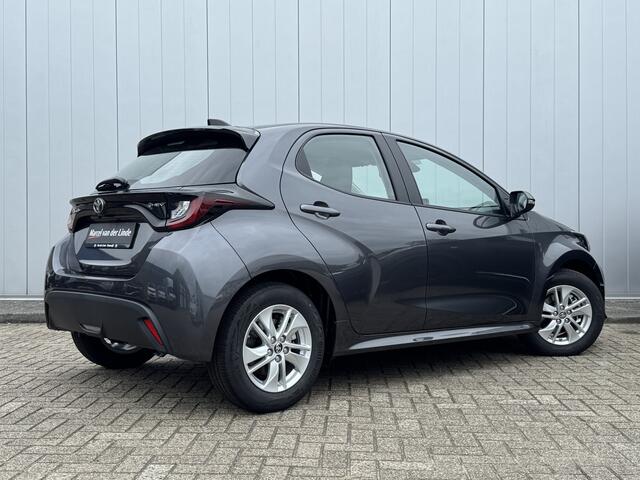 Toyota YARIS 1.5 Hybrid 115 Active Limited Parkeersensoren Stoel Stuurverwarming Carplay Android Auto