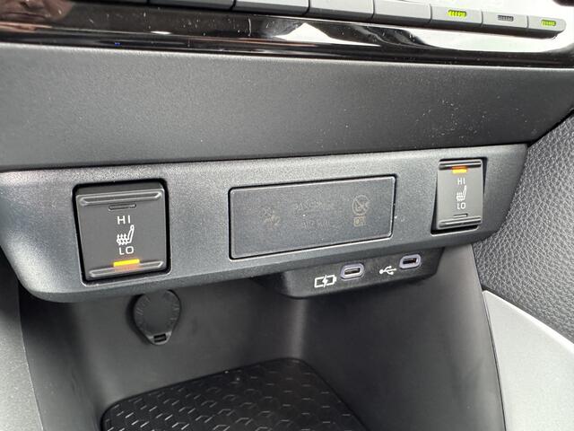 Toyota YARIS 1.5 Hybrid 115 Active Limited Parkeersensoren Stoel Stuurverwarming Carplay Android Auto