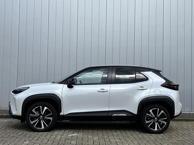 Toyota YARIS Cross 1.5 Hybrid Adventure Bi-Tone Headup PDC Keyless Stoel Stuur Verwarming Carplay
