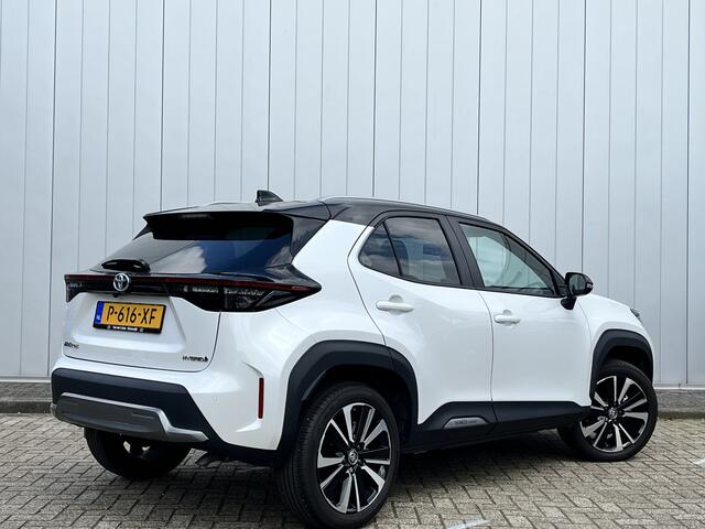 Toyota YARIS Cross 1.5 Hybrid Adventure Bi-Tone Headup PDC Keyless Stoel Stuur Verwarming Carplay