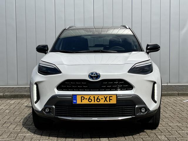 Toyota YARIS Cross 1.5 Hybrid Adventure Bi-Tone Headup PDC Keyless Stoel Stuur Verwarming Carplay