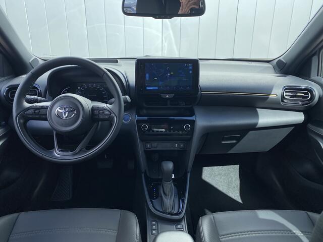 Toyota YARIS Cross 1.5 Hybrid Adventure Bi-Tone Headup PDC Keyless Stoel Stuur Verwarming Carplay
