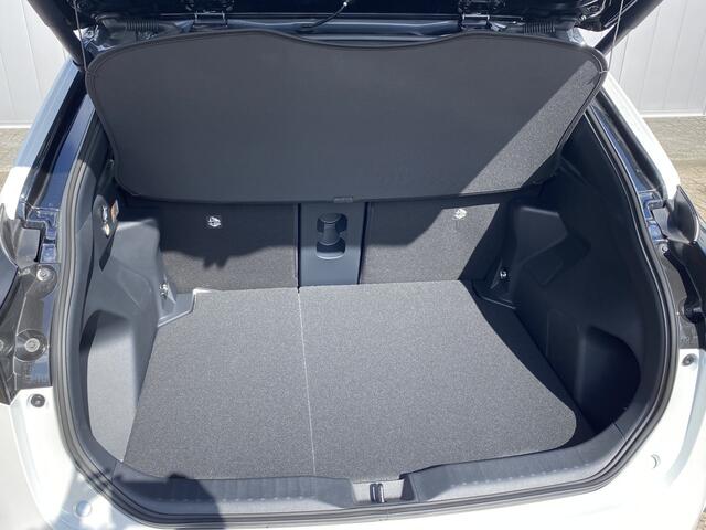 Toyota YARIS Cross 1.5 Hybrid Adventure Bi-Tone Headup PDC Keyless Stoel Stuur Verwarming Carplay