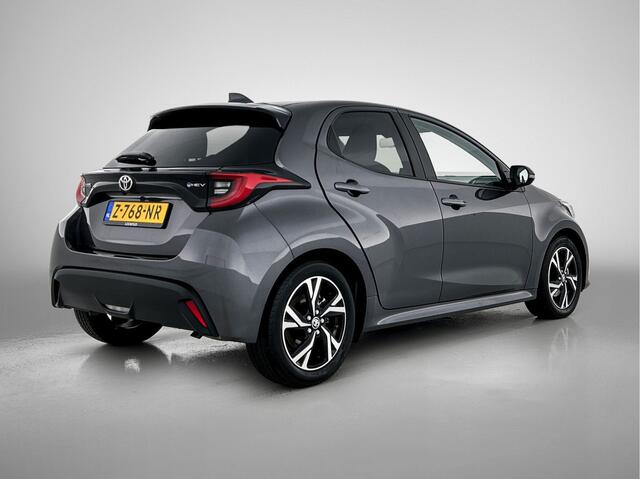 Toyota YARIS 1.5 Hybrid 115 First Edition