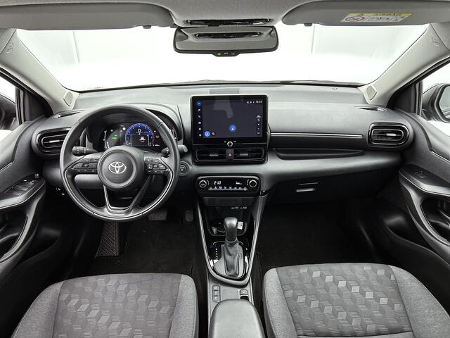 Toyota YARIS 1.5 Hybrid 115 First Edition