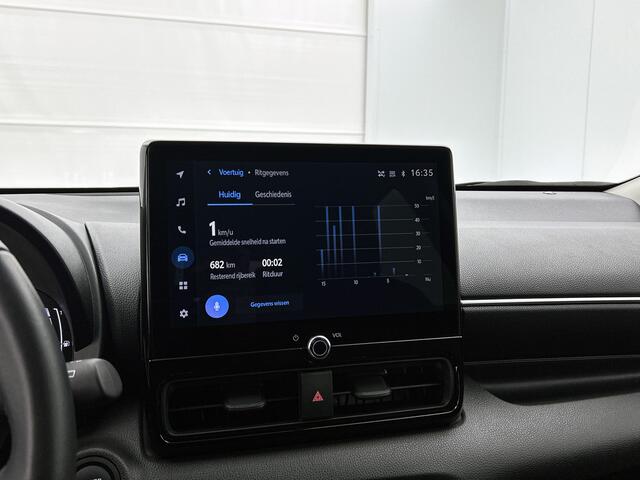 Toyota YARIS 1.5 Hybrid 115 First Edition