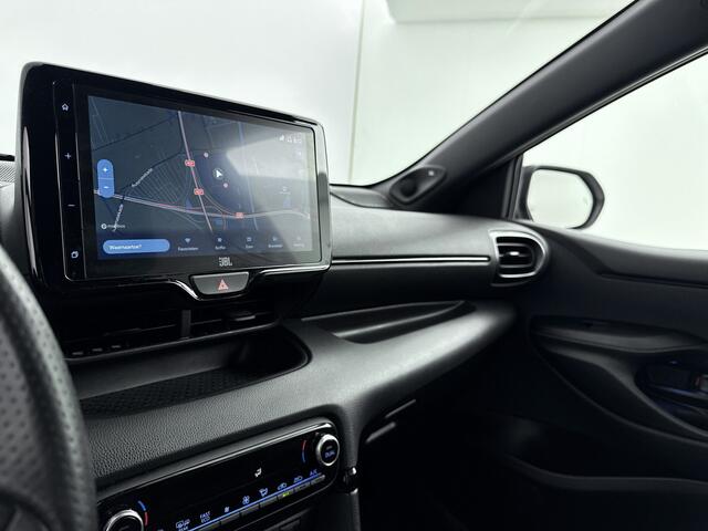 Toyota YARIS 1.5 Hybrid 130 GR Sport | Stoelverwarming | Full map navigatie | JBL Audio