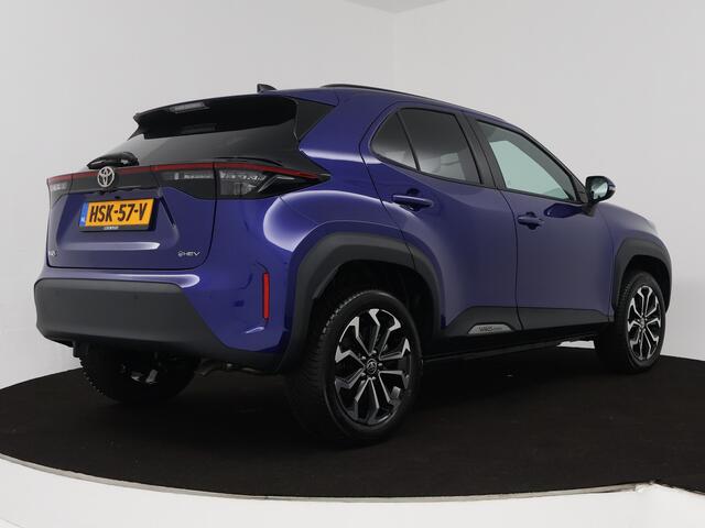 Toyota YARIS Cross 1.5 Hybrid 115 First Edition | Comfort Pack |