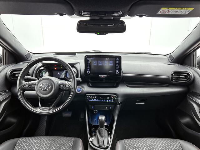 Toyota YARIS 1.5 Hybrid Style | Apple Carplay/Android Auto | Metaallak | Lichtmetalen Velgen |