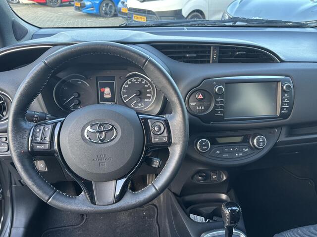 Toyota YARIS 1.5 Hybrid Executive NL Auto slechts 25.756 KM!