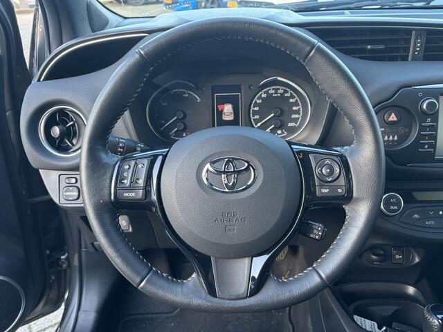 Toyota YARIS 1.5 Hybrid Executive NL Auto slechts 25.756 KM!
