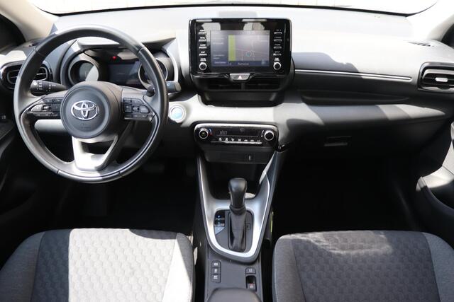 Toyota YARIS 1.5 Hybrid First Edition | Achteruitrijcamera | Navigatie |