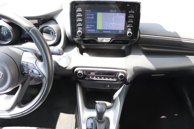 Toyota YARIS 1.5 Hybrid First Edition | Achteruitrijcamera | Navigatie |