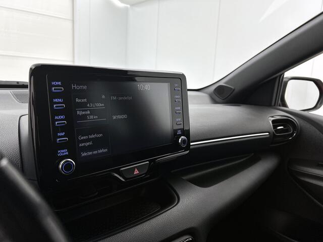 Toyota YARIS 1.5 Hybrid Launch Edition | Stoel + Stuurverwarming | Head up Display | Apple Carplay / Android Auto |