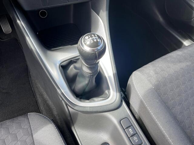 Toyota YARIS 1.5 VVT-i Dynamic