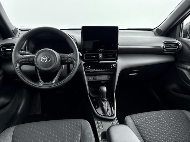 Toyota YARIS Cross 1.5 Hybrid 130 Dynamic Comfort Pack | Stoel + Stuur + Voorruitverwarming | Blindspot | Navigatie | NIEUW MODEL |