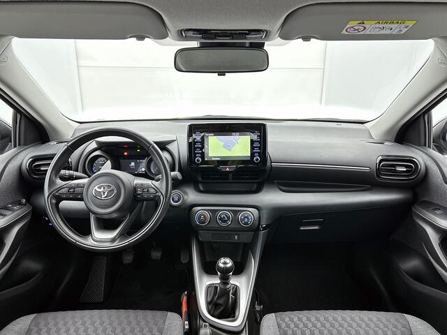 Toyota YARIS 1.5 VVT-i Dynamic | Navigatie | Camera | Keyless Entry | Adaptive Cruise Control |