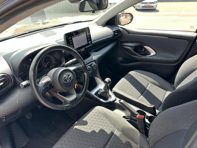 Toyota YARIS 1.0 VVT-i Active navi via| Apple Carplay/Android Auto | Airco |