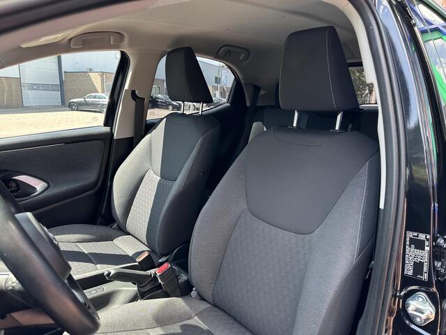 Toyota YARIS 1.0 VVT-i Active navi via| Apple Carplay/Android Auto | Airco |