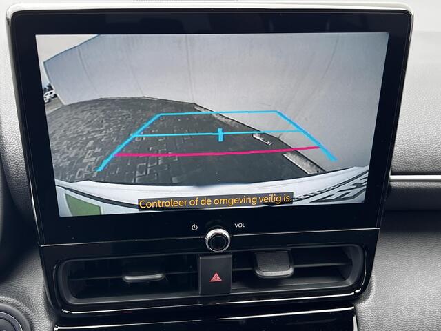 Toyota YARIS Cross 1.5 Hybrid 130 Dynamic Automaat / Nieuw / Adaptief CC / Stuur-, stoel- en voorruitverwarming / Navi (abonnement) of via Apple Carplay Android / 17" LM wielen /