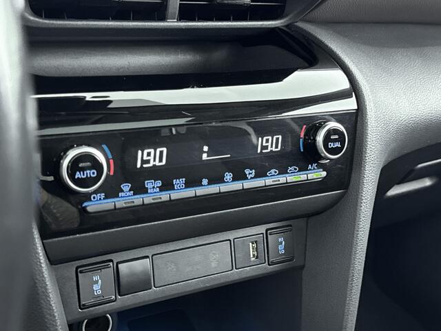 Toyota YARIS Cross 1.5 Hybrid Executive Limited | Stoelverwarming | Panoramadak | Apple Carplay /- Android Auto |