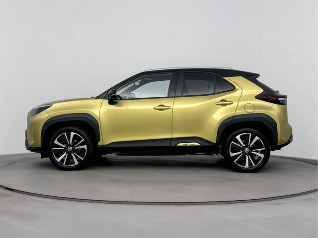 Toyota YARIS Cross 1.5 Hybrid Launch Edition Limited | JBL Premium Audio | Stoelverwarming | Elektrische kofferbakklep | Parkeersensoren |