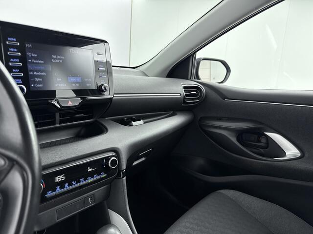 Toyota YARIS 1.5 Hybrid Dynamic Limited | Apple Carplay -/ Android Auto | Parkeercamera |