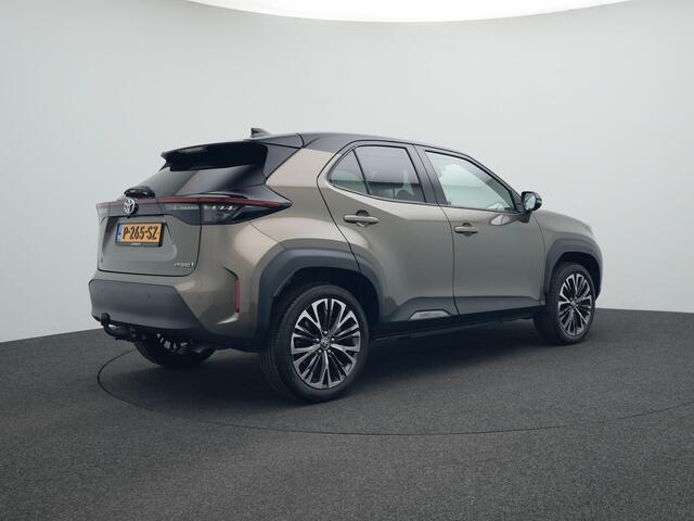 Toyota YARIS Cross 1.5 Hybrid Executive | Trekhaak | JBL Premium Audio | NL-Auto | Parkeersensoren | Stoelverwarming |
