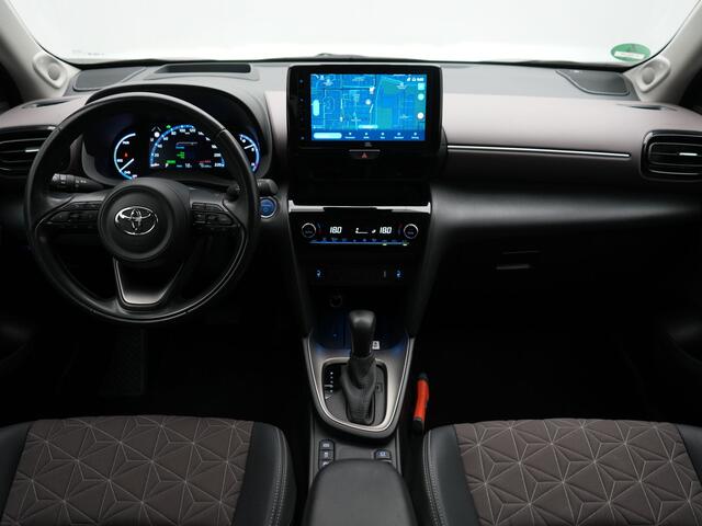 Toyota YARIS Cross 1.5 Hybrid Executive | Trekhaak | JBL Premium Audio | NL-Auto | Parkeersensoren | Stoelverwarming |