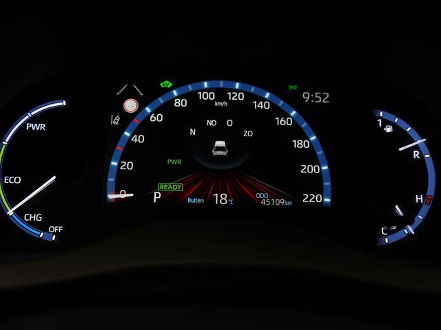 Toyota YARIS Cross 1.5 Hybrid Executive | Trekhaak | JBL Premium Audio | NL-Auto | Parkeersensoren | Stoelverwarming |