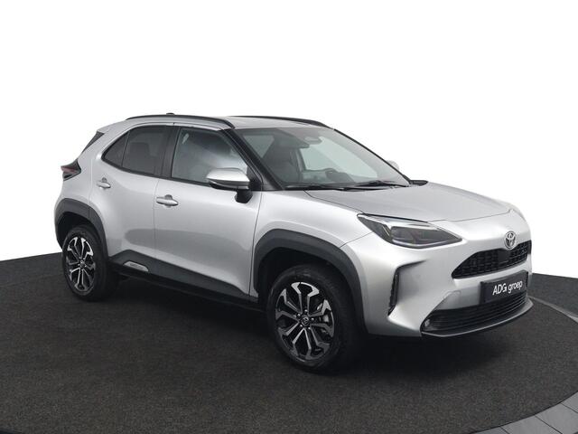 Toyota YARIS Cross 1.5 Hybrid 115 Dynamic | Nieuwe Auto | Direct Uit Voorraad Leverbaar | PDC | Stoelverwarming | BSM | Keyless Entry |