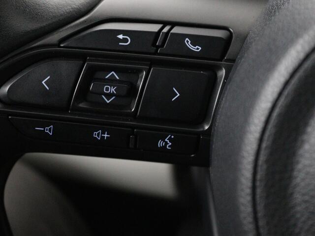 Toyota YARIS 1.5 Hybrid Executive