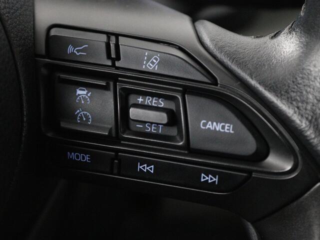 Toyota YARIS 1.5 Hybrid Executive