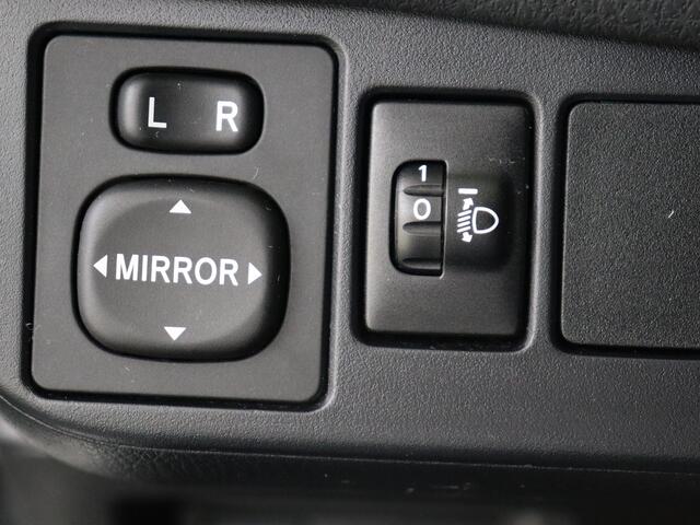 Toyota YARIS 1.5 Hybrid Dynamic Limited I Climate Control I Cruise Control I Camera I Dealer Onderhouden I