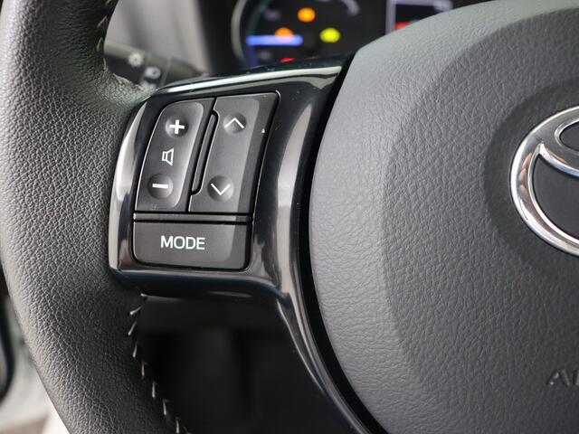 Toyota YARIS 1.5 Hybrid Dynamic Limited I Climate Control I Cruise Control I Camera I Dealer Onderhouden I