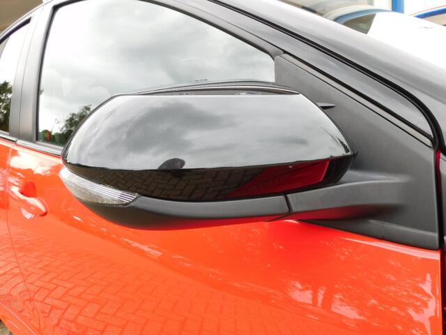 Toyota YARIS 1.5 Hybrid Launch Edition