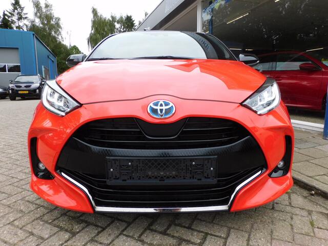 Toyota YARIS 1.5 Hybrid Launch Edition
